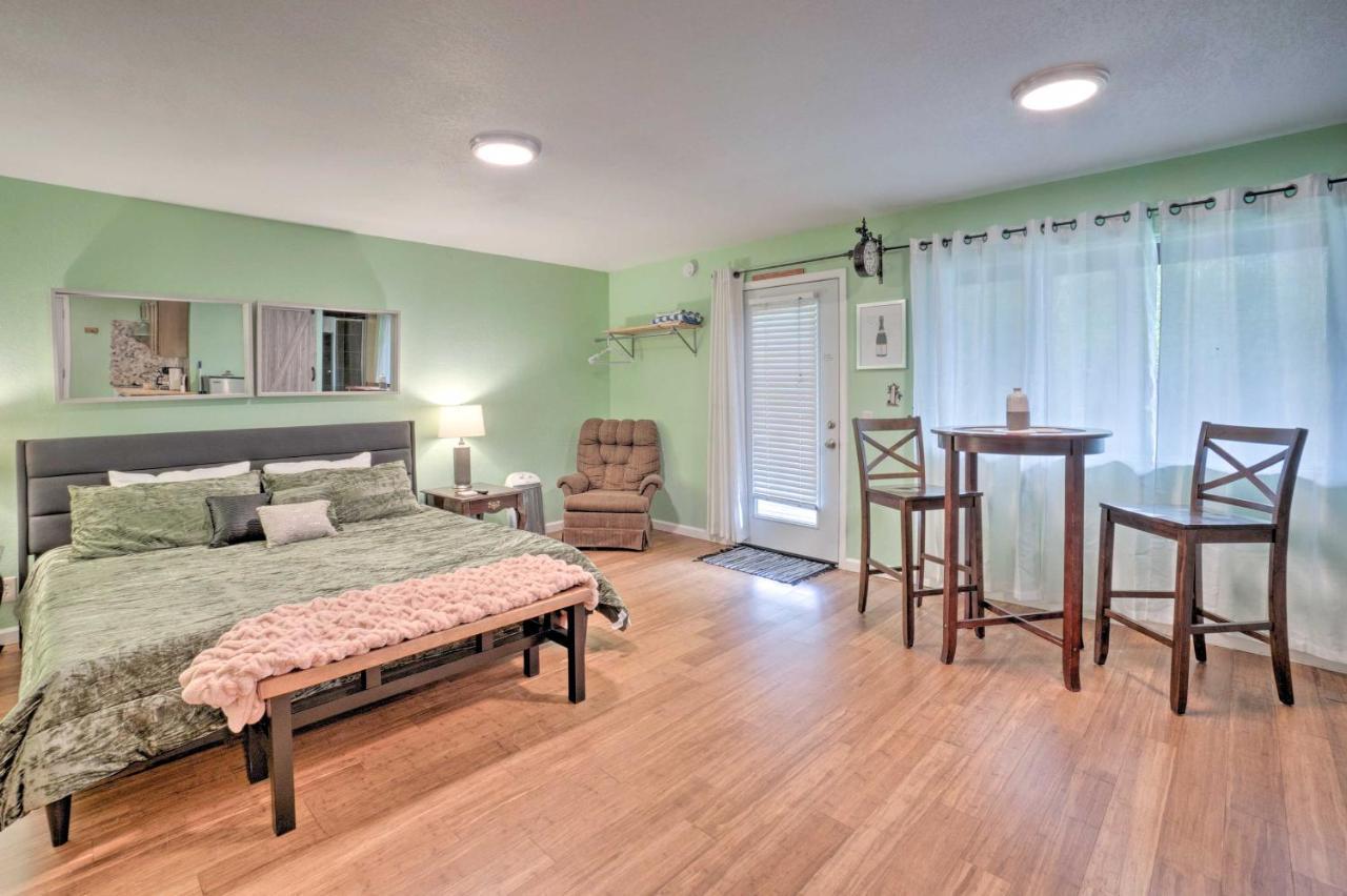Soothing Studio With Lush Views 2 Mi To Beach! Smith River Exterior photo