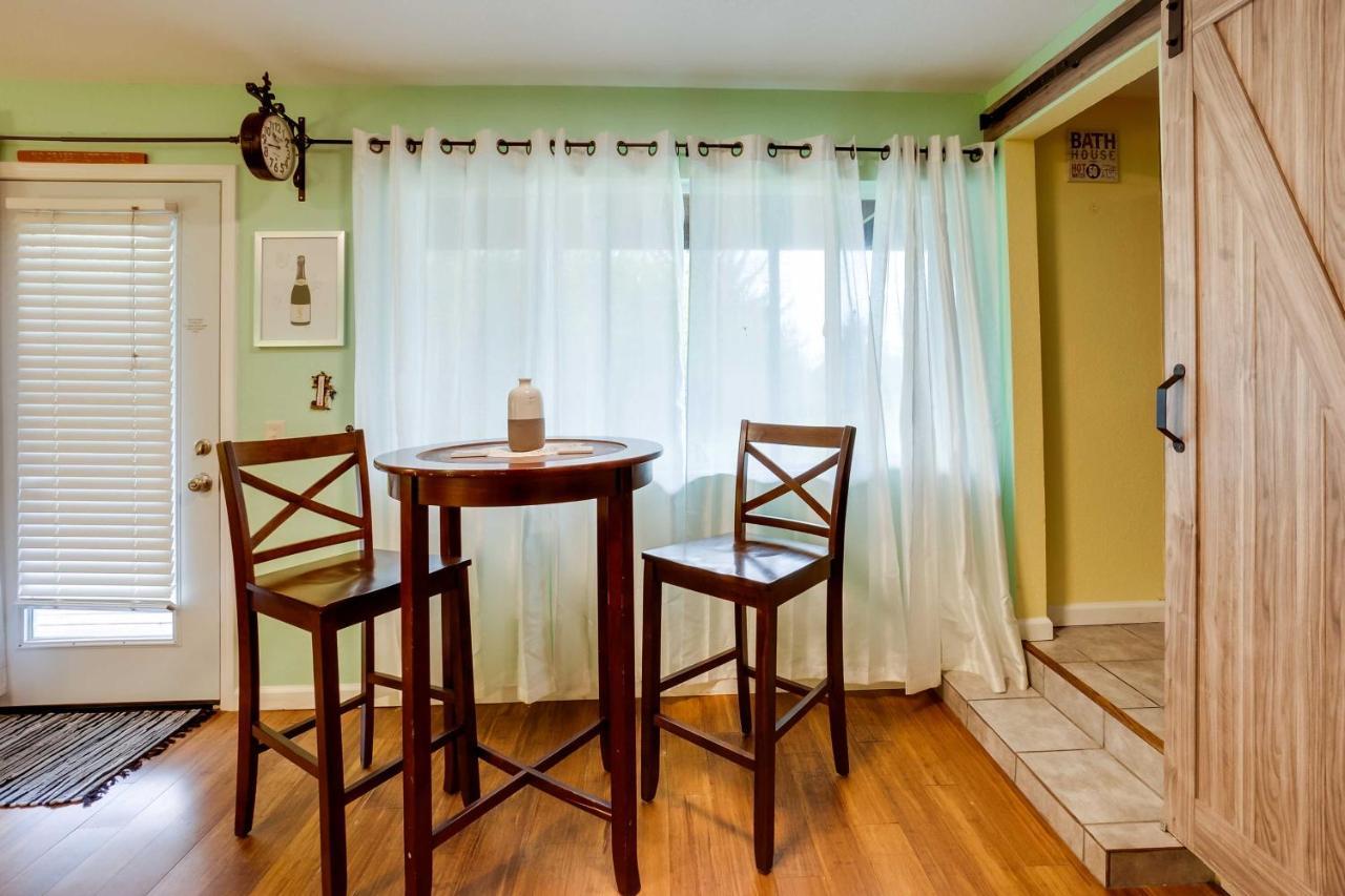 Soothing Studio With Lush Views 2 Mi To Beach! Smith River Exterior photo